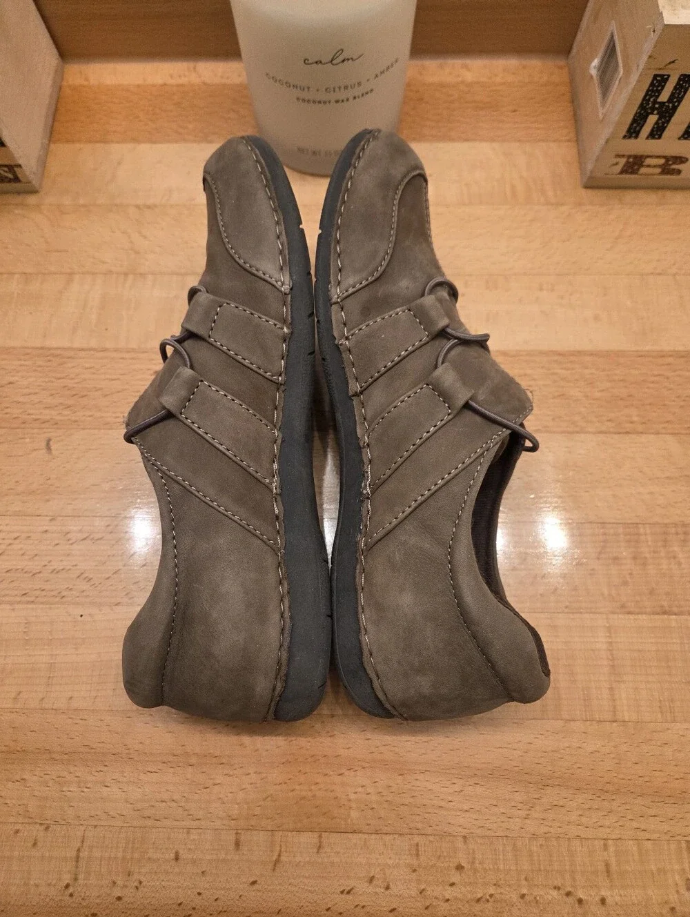 Earth Origins Paisley Slip-on Comfort Shoes Olive Taupe Nubuck Women's Size 8